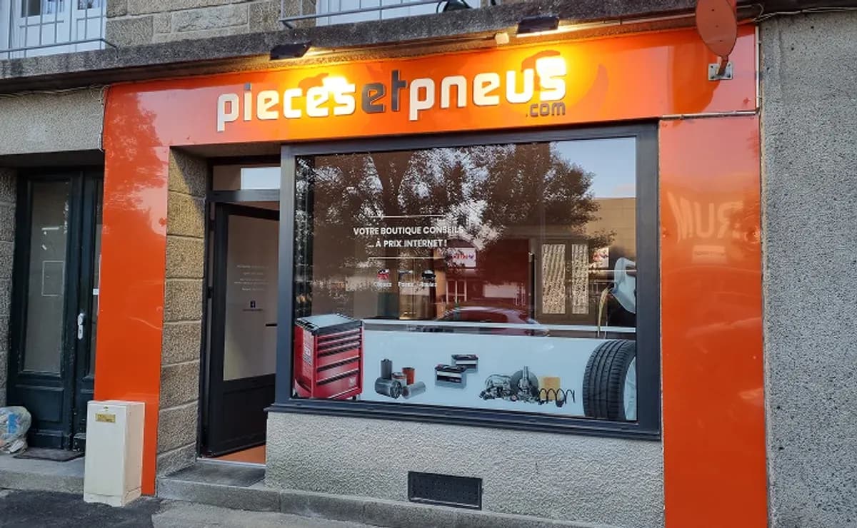 Franchise Piecesetpneus.com