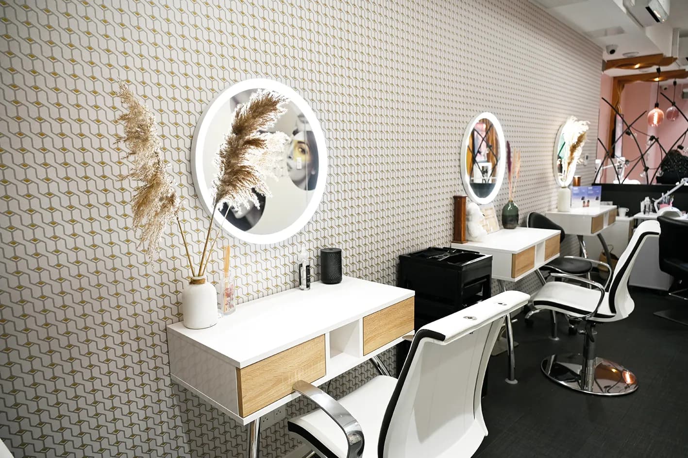 Franchise YUMI Studio